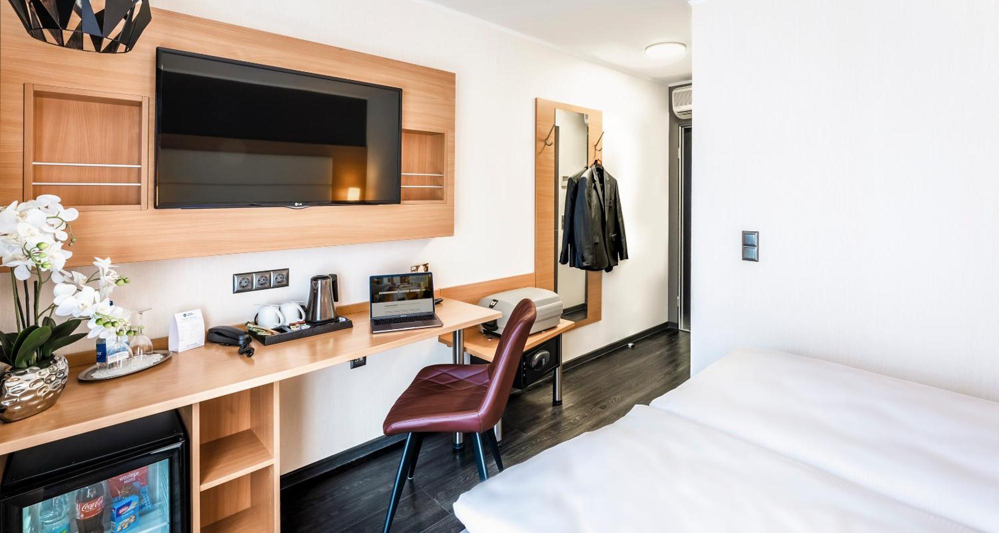 Plaza Inn Heilbronn Esterno foto